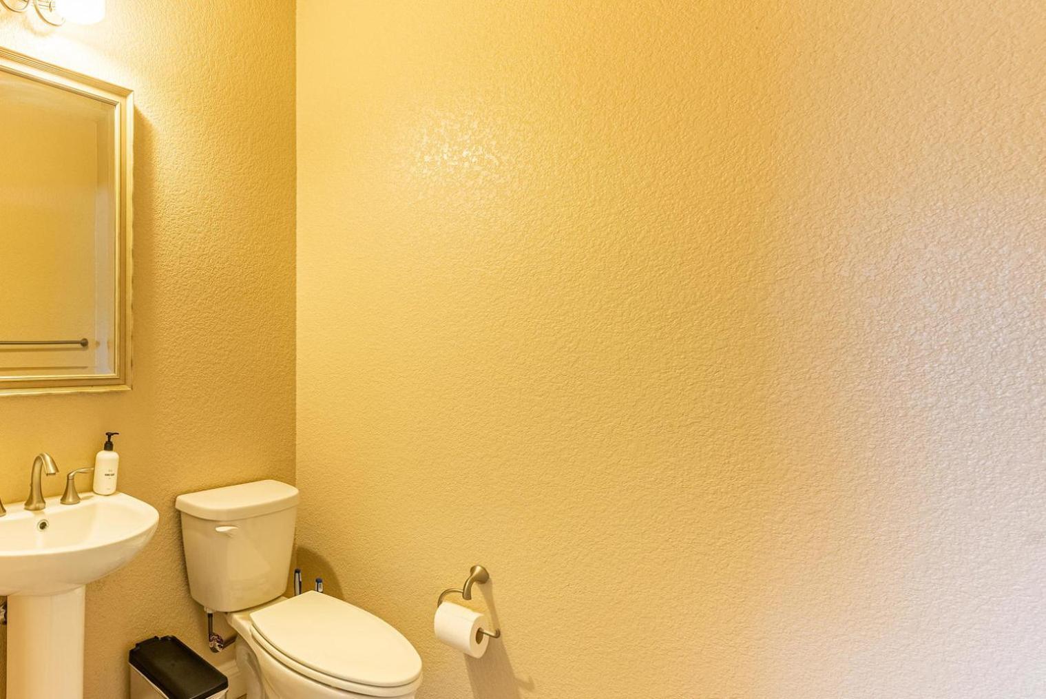 Apartment 5br W Backyard Groceries Playground Sfo-1565 *